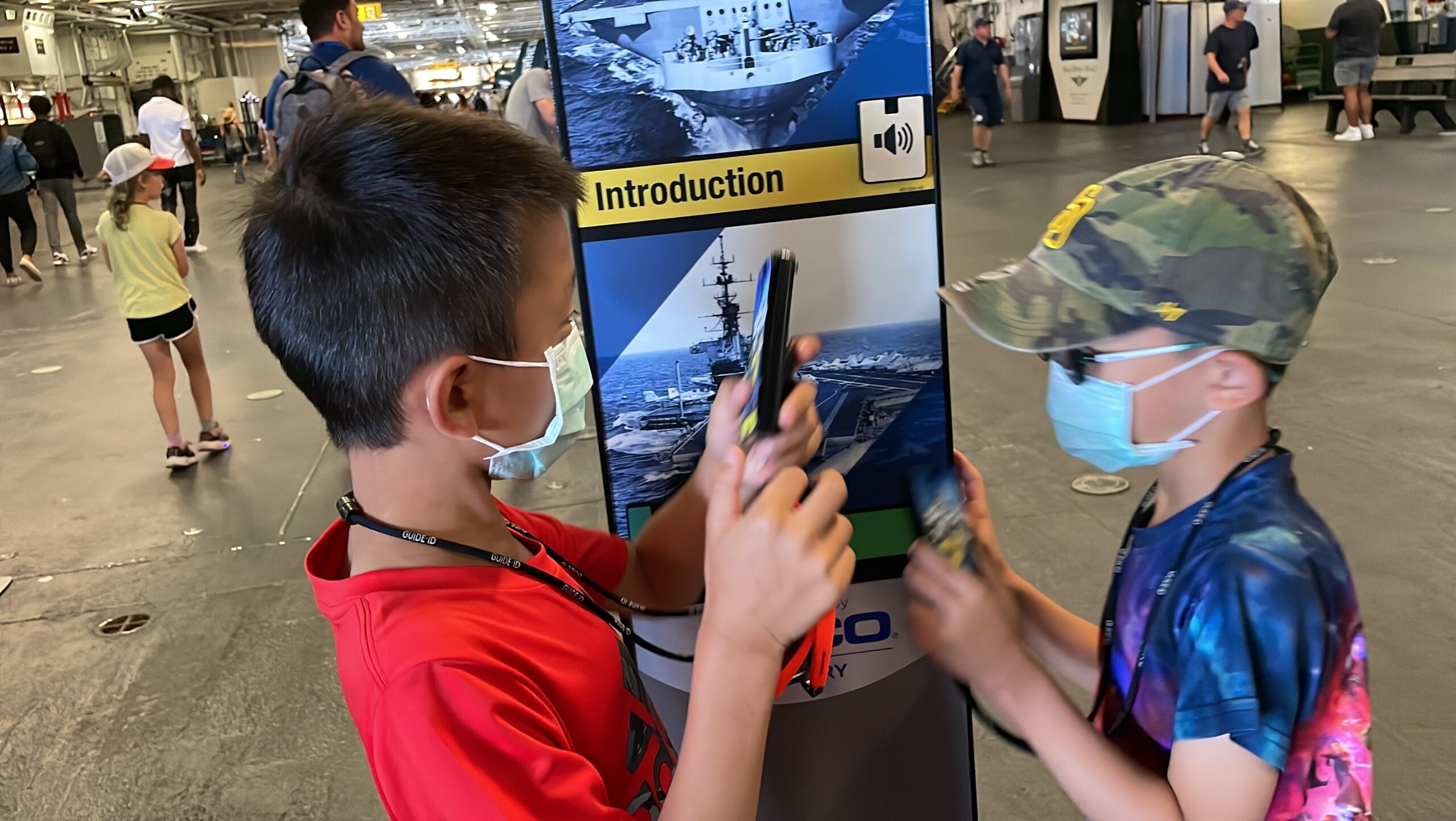 中途島號導覽機